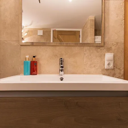 Herzblick Gmbh Appart hôtel *