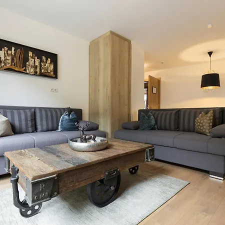 Herzblick Gmbh 4* 시