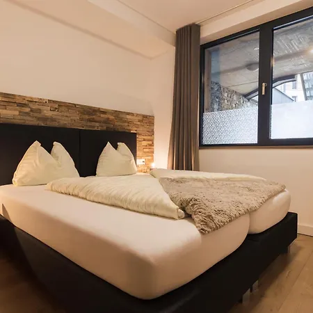 Herzblick Gmbh 아파트호텔