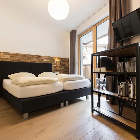 Apart-hotel Herzblick Gmbh